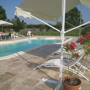 https://le-pas-des-lanciers.fr-provencehotel.com