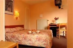 Hotel Apollo Opera Paris 3*,