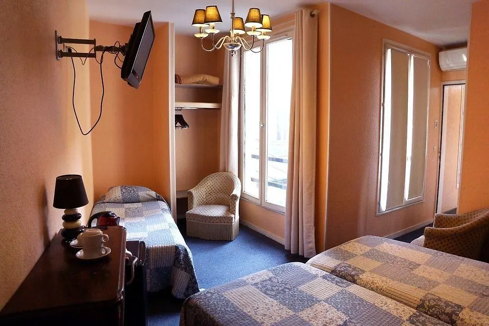 Hotel Apollo Opera Paris 3*,  France